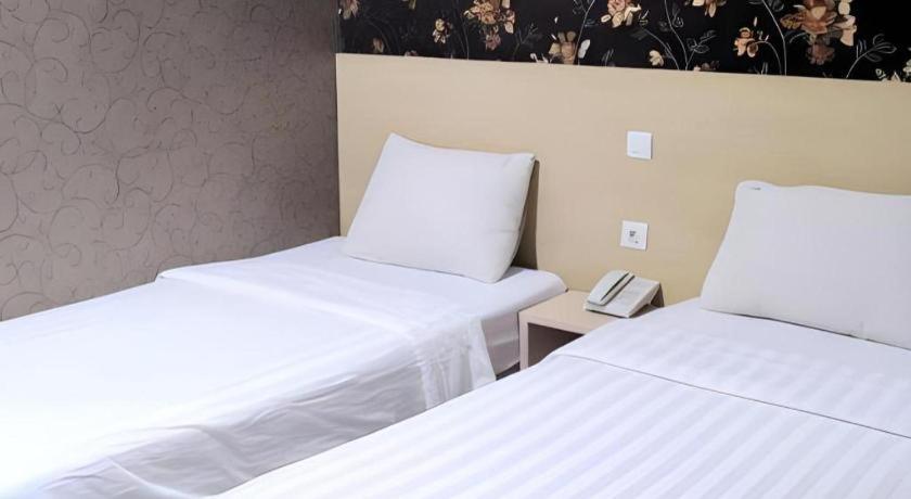 Mine Home Hotel By Sovia Bandung Exterior photo